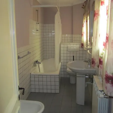 Palazzo Omacini Apartment
